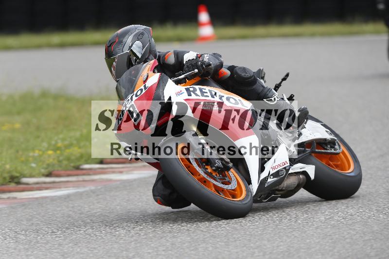 Archiv-2025/22 06.06.2025 DISCOVER the BIKE ADR/Race 3 rot/8
